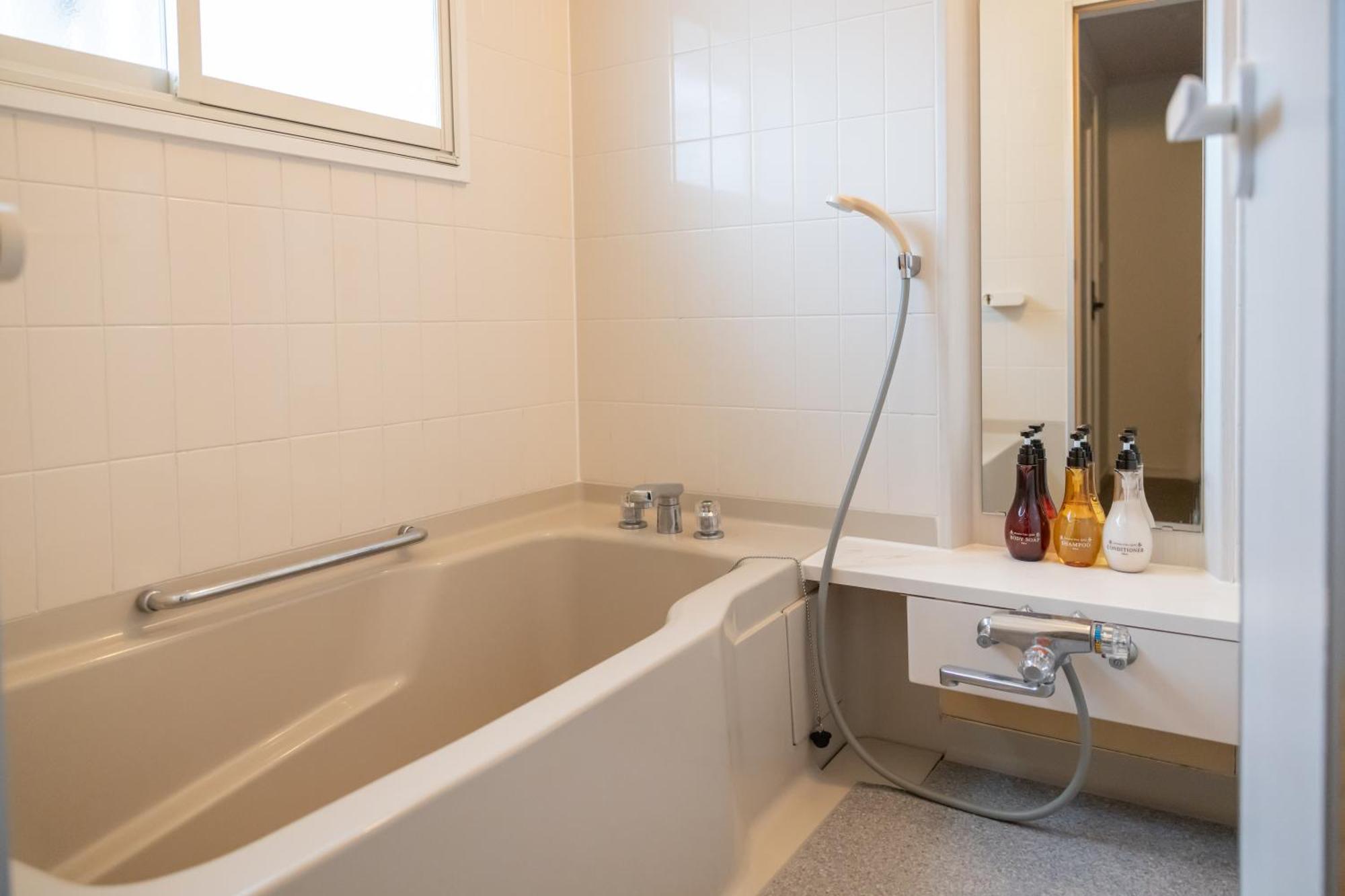 Apartmán 豊月荘 Toyotsuki Ósaka Exteriér fotografie